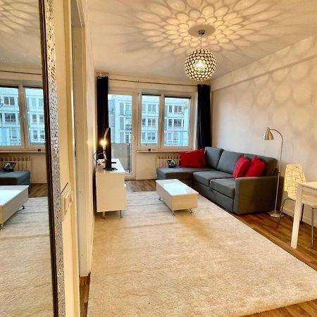 דירות ורשה Decor 2 Metro Fast Wifi 55'Tv Netflix Hbo Cozy מראה חיצוני תמונה
