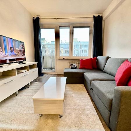 דירות ורשה Decor 2 Metro Fast Wifi 55'Tv Netflix Hbo Cozy מראה חיצוני תמונה