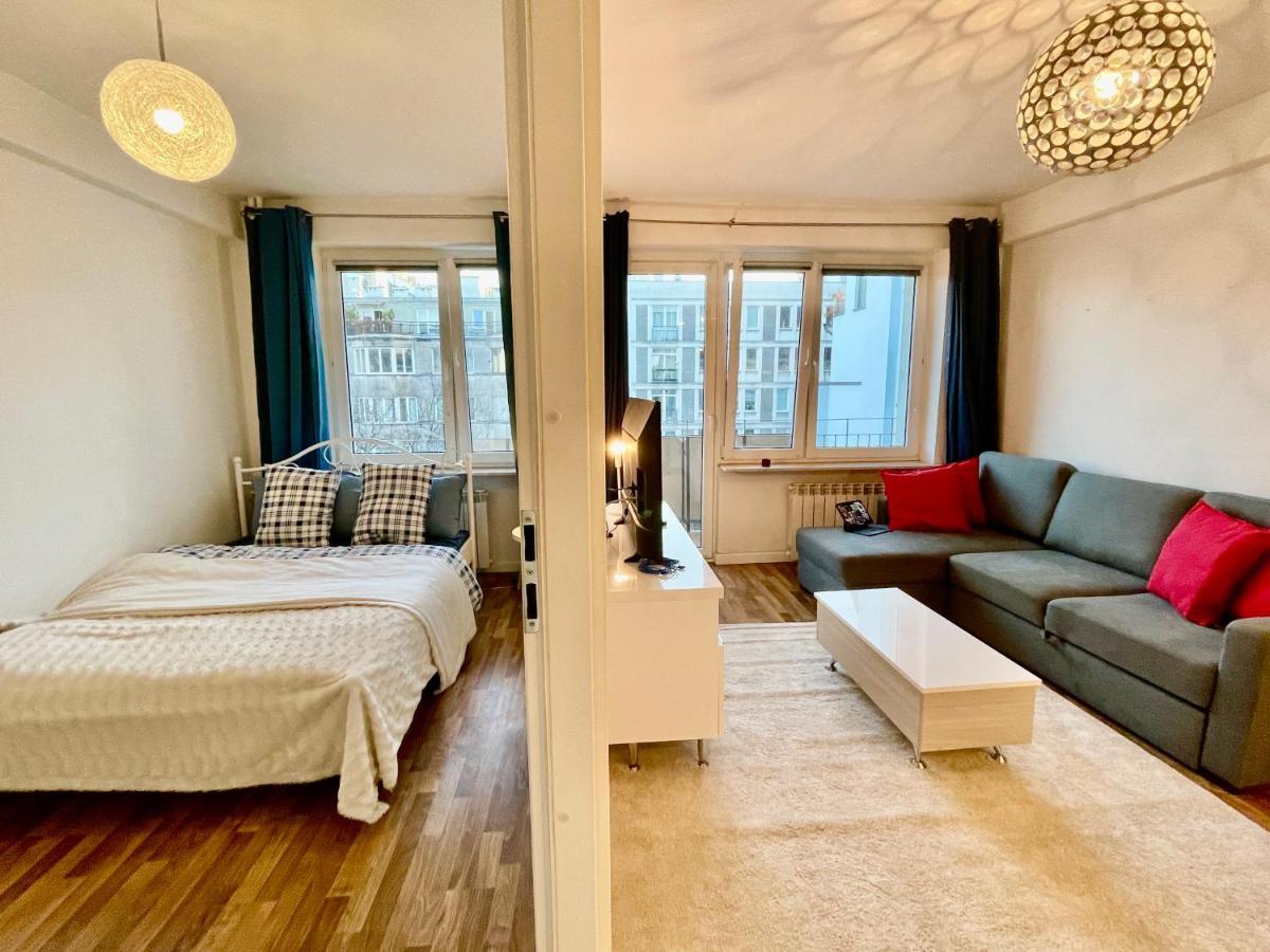 דירות ורשה Decor 2 Metro Fast Wifi 55'Tv Netflix Hbo Cozy מראה חיצוני תמונה